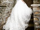 Шикарное Свадебное платье со шлейфом объявление продам