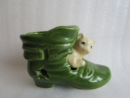 Статуэтка котенок В башмаке ботинке германия 70-Е