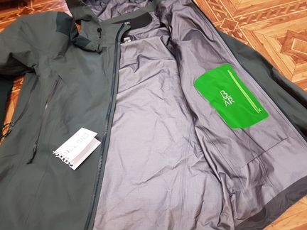 Продам Arcteryx куртка Beta AR брюки Beta AR новый