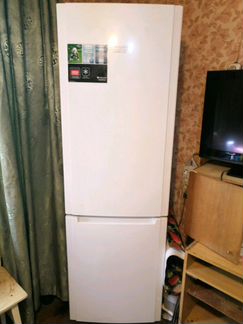 Холодильник Аристон 2камерный