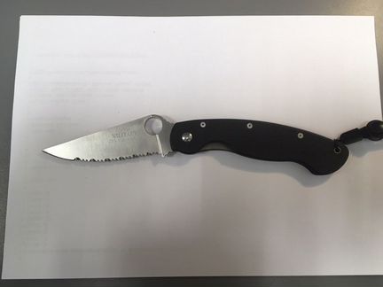 Раритетный нож spyderco military ATS-34 serrated