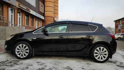 Opel Astra 1.6 AT, 2011, 77 000 км