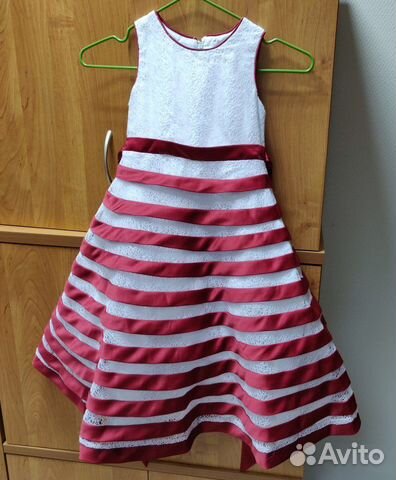 Нарядное платье Rodeng Размер 4/104