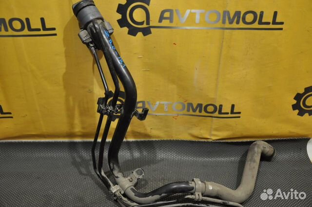 Горловина топливного бака toyota corolla ZRE181