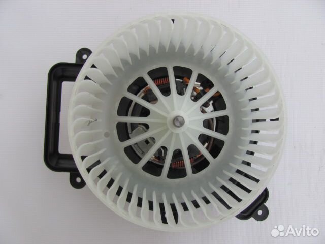 Вентилятор печки Peugeot 3008, 5008, Citroen DS5