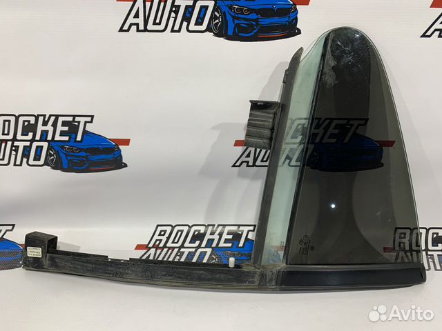 Стекло двери задней правой (форточка) Volkswagen