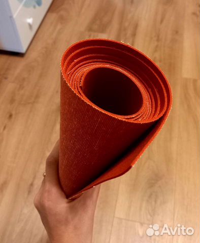 Коврик для йоги и фитнеса Manduka