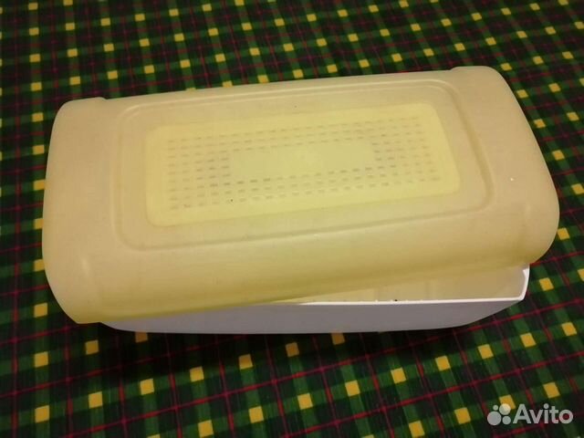 Хлебница Tupperware