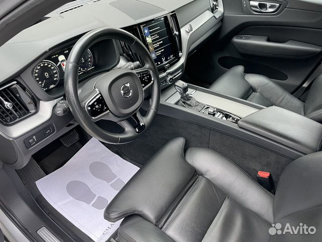 Volvo XC60 2.0 AT, 2019, 100 000 км