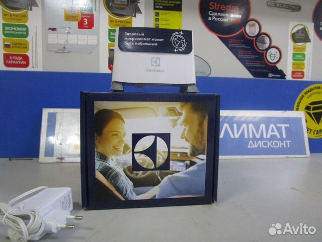 Увлажнитель воздуха Electrolux EHU-4015 Travel