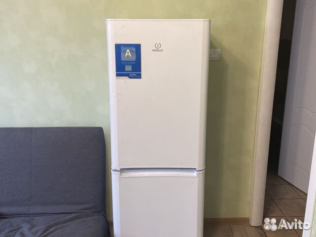 Холодильник бу Индезит Ноу Фрост