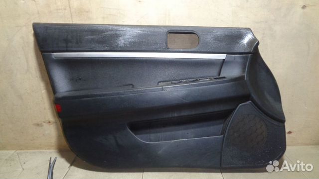 Обшивка двери передней левой Mitsubishi Galant 9
