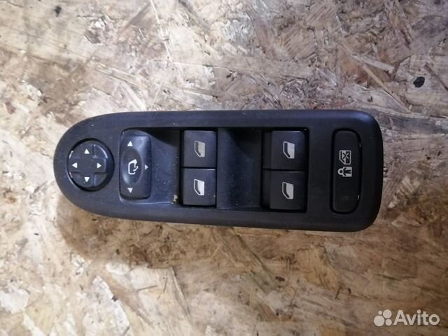 Блок Управления стеклоподъемниками Пежо 308