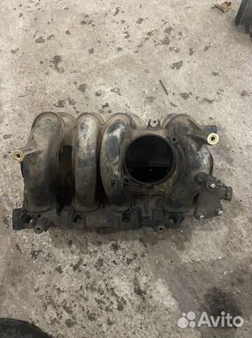 Коллектор впускной Рено логан 1.6