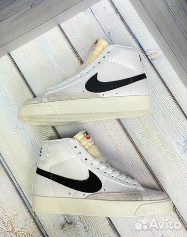 Кроссовки Nike Blazer Mid