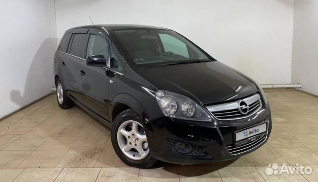 Opel Zafira `2011