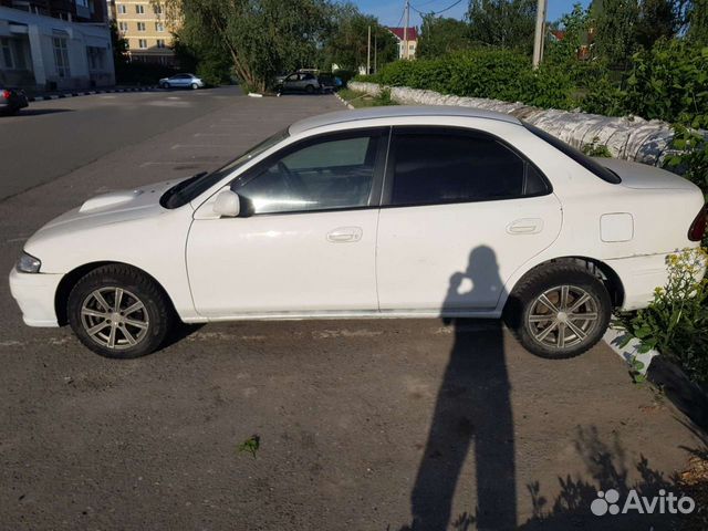 Mazda Familia 1.7 AT, 1997, 15 000 км