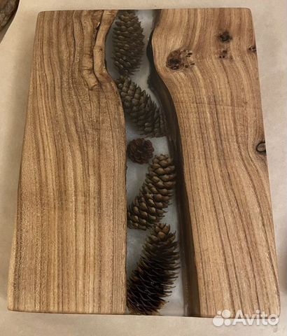 Доска для подачи с эпоксидной смолой