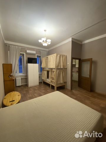 

1-к. квартира, 37 м², 2/3 эт.