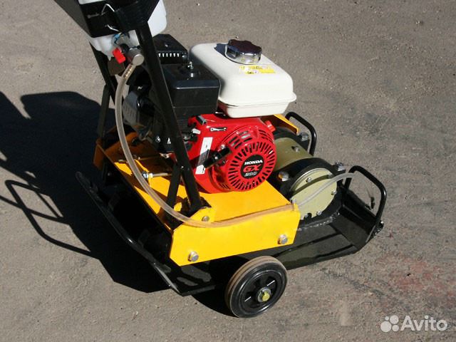 Виброплиты HGC-80H 90кг. Honda GX200