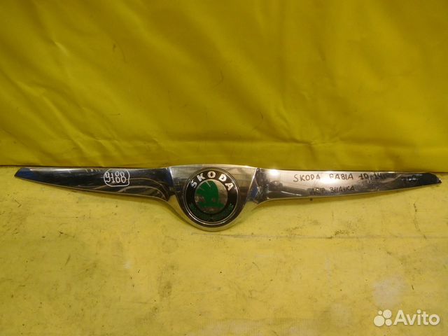 накладка на капот skoda fabia накладка на капот skoda fabia