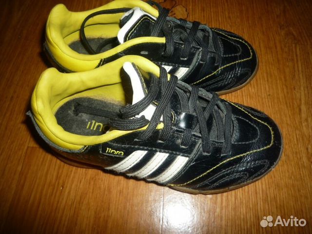 Футзалки adidas Футзалки adidas