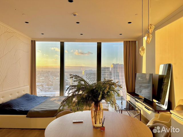 

Квартира-студия, 52 м², 2 кровати