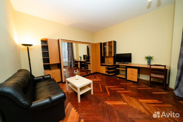 

1-к. квартира, 51 м², 2/4 эт.