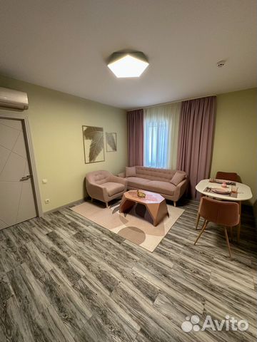 

2-к. квартира, 43 м², 4/4 эт.