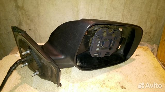 Зеркало правое для Toyota Yaris 2007г. в Зеркало правое для Toyota Yaris 2007г. в
