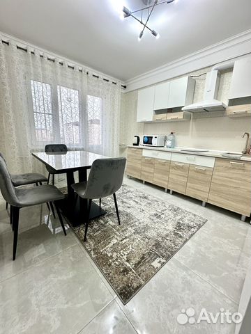 

2-к. квартира, 75 м², 2 кровати