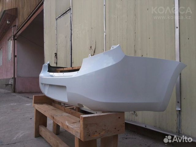 Бампер Лада Гранта в цвет кузова