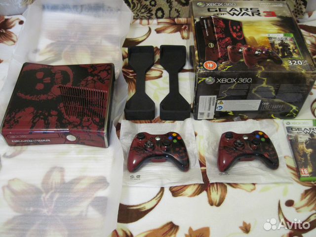 Limited Xbox 360 Slim 320 Gb Gears of War 3 Editio