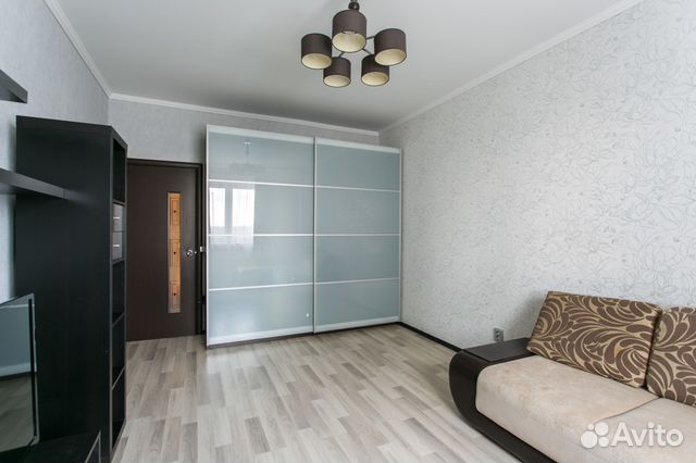 1-к квартира, 42 м², 17/25 эт. 1-к квартира, 42 м², 17/25 эт.