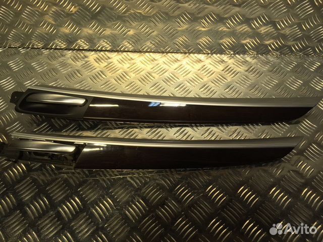 BMW X5 E70 накладка на Дверь левая BMW X5 E70 накладка на Дверь левая