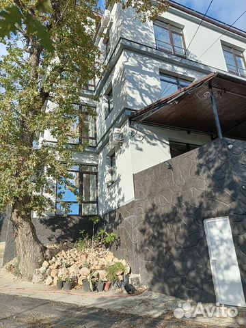 

3-к. дом, 300 м²