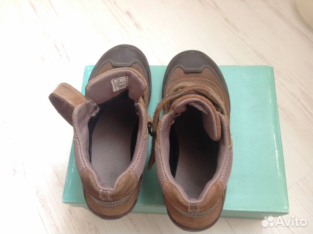 Ботинки демисезонные мальчиковые Clarks р-р 33 Ботинки демисезонные мальчиковые Clarks р-р 33