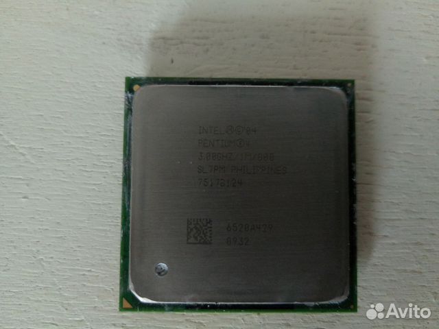 Процессор Intel Pentium 3.00 GHz