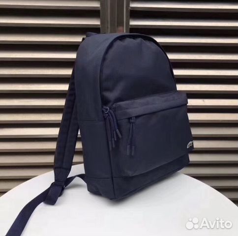 Рюкзак Lacoste, новый, в наличии в чёрном и синем Рюкзак Lacoste, новый, в наличии в чёрном и синем