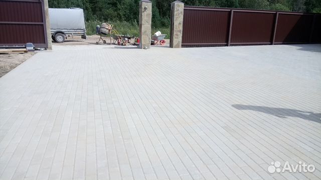 Укладка тротуарной плитки, брусчатки Укладка тротуарной плитки, брусчатки