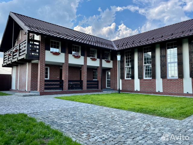 

8-к. коттедж, 440 м²