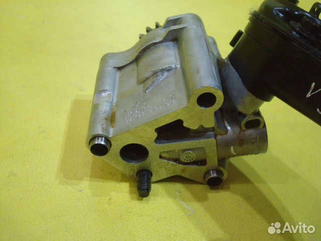 Масляный насос Мазда 6 CX-7 2.5л L50114100B Б/У Масляный насос Мазда 6 CX-7 2.5л L50114100B Б/У