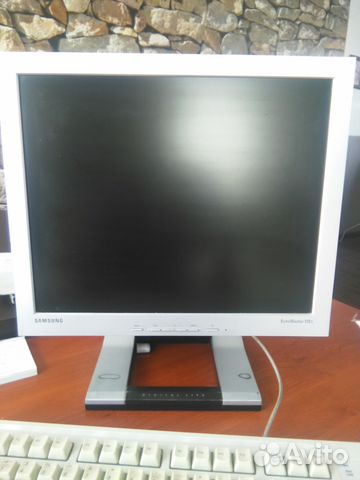 SAMSUNG SyncMaster 172S 17