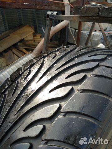 Dunlop SP Sport 9000 Dunlop SP Sport 9000