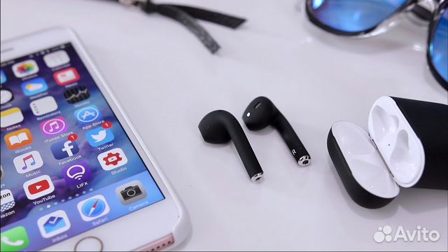 Беспроводные наушники Airpods Apple Black NEW