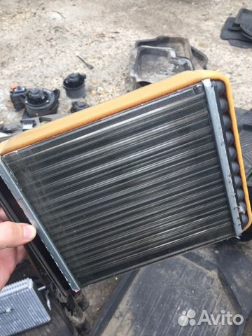 Лада Калина радиатор печки с машины 2012 г