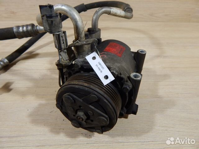 Компрессор кондиционера Спейс Стар / Каризма