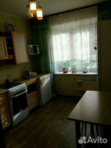 4-к квартира, 78 м², 1/9 эт.