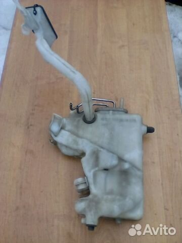 Бачок стеклоомывателя Mercedes Е211