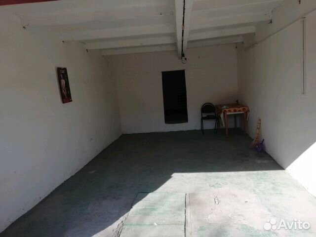 Гараж, > 30 м²